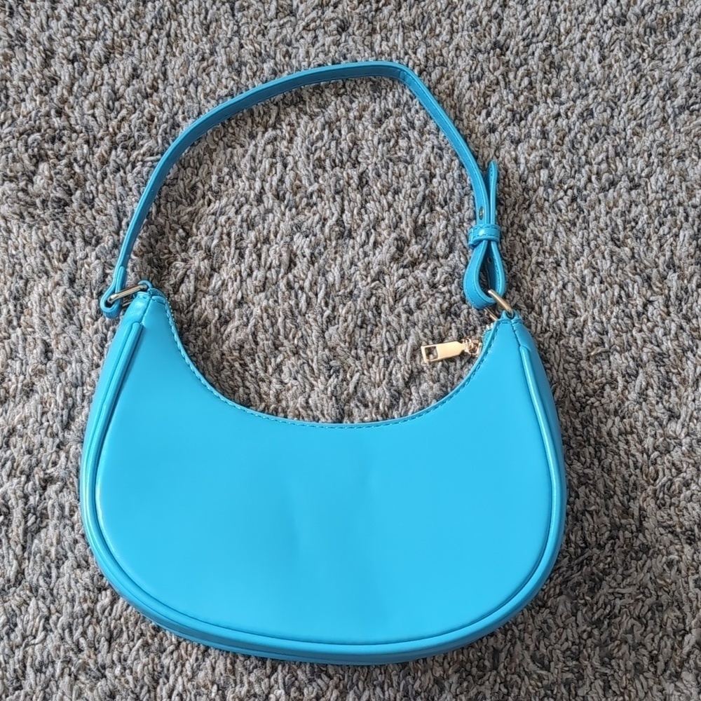Barabum Crescent Shoulder Bag